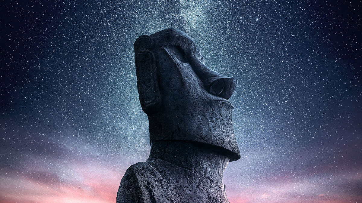 moai at night