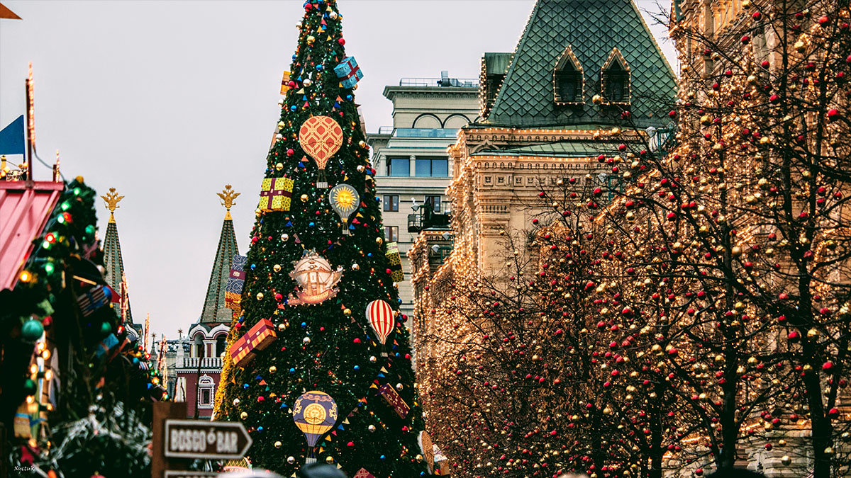 moscow new years tree