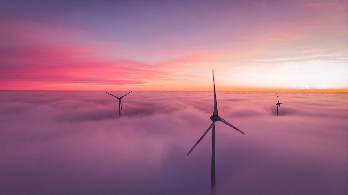 offshore wind turbines fog