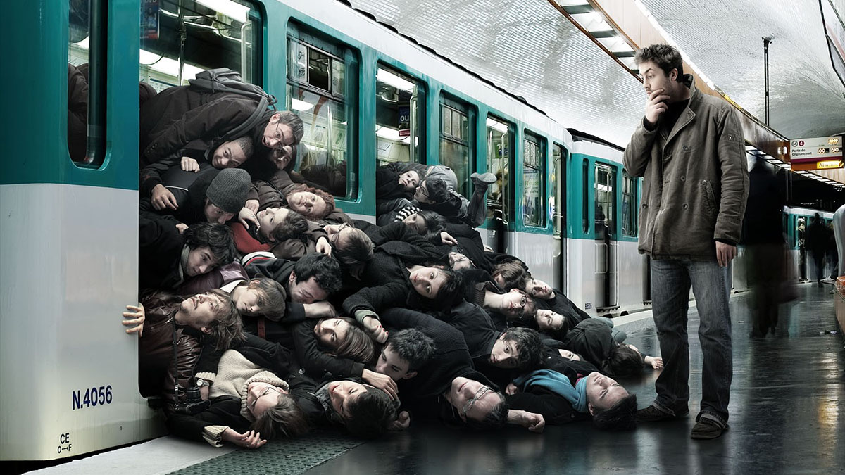 overcrowded subway