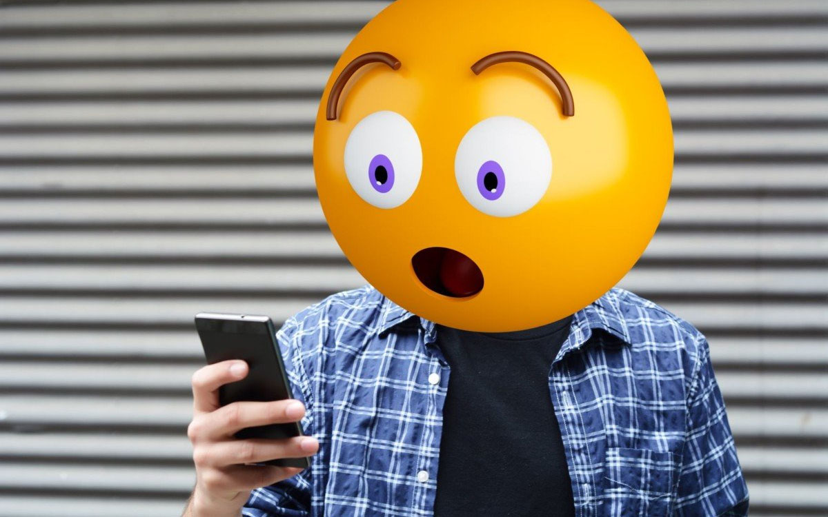 shocked emoji head