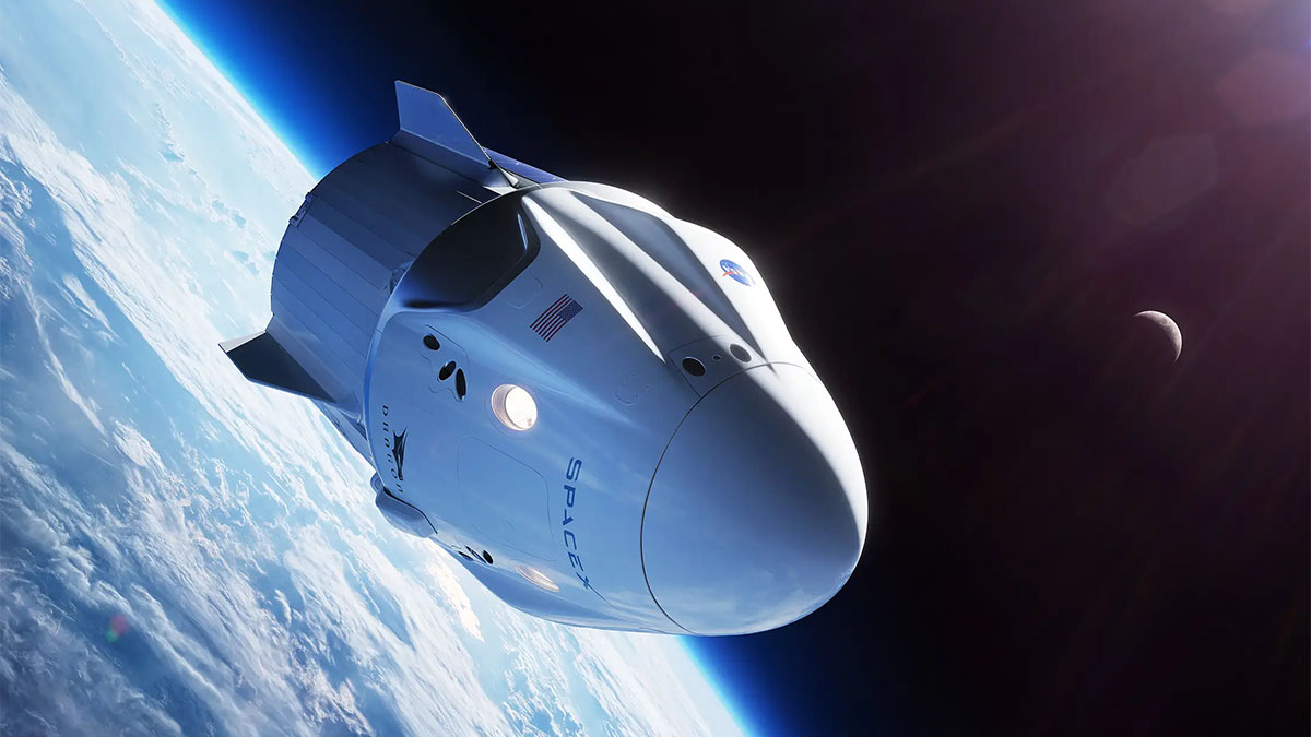 spacex dragon crewed